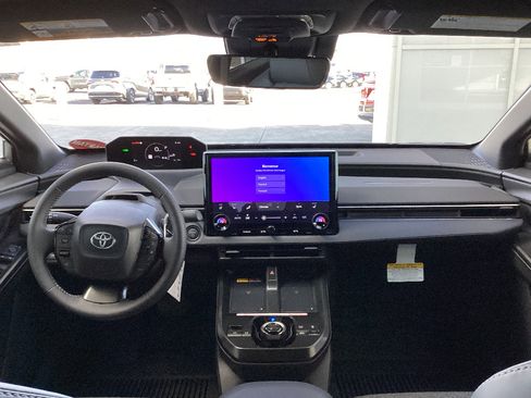 Used 2026 Toyota bZ XLE image 18