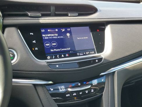Certified 2024 Cadillac XT5 Premium Luxury w/ Technology Package FWD image 26