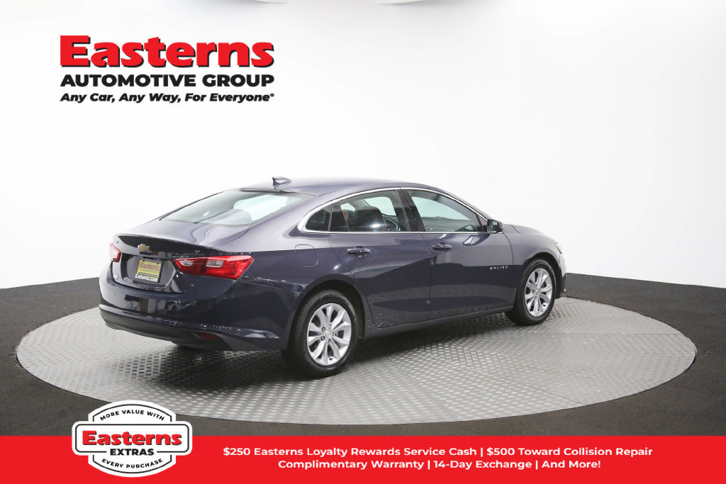 Used 2025 Chevrolet Malibu LT FWD image 41