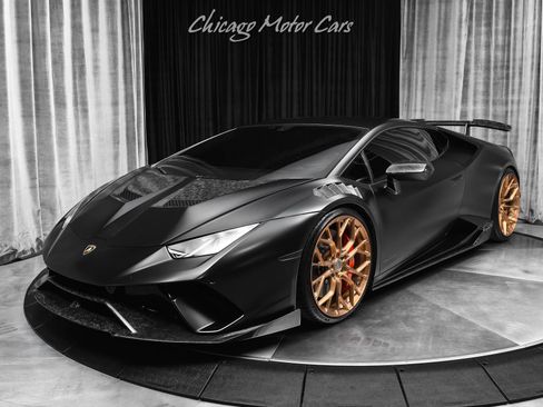 Used 2018 Lamborghini Huracan Performante image 27