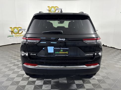 New 2025 Jeep Grand Cherokee Limited image 6