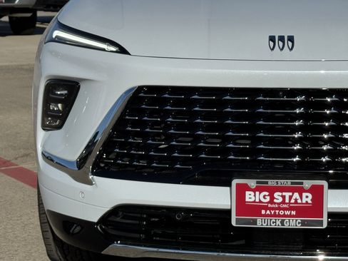 New 2026 Buick Enclave Avenir w/ Super Cruise Package image 6