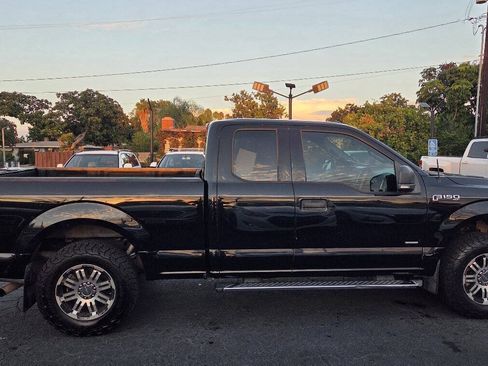 Used 2016 Ford F150 XLT w/ Equipment Group 301A Mid RWD image 6