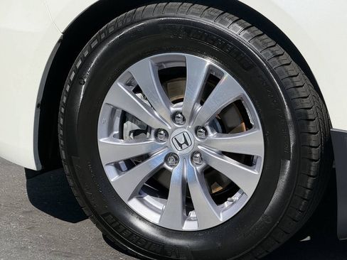 Used 2016 Honda Odyssey EX-L image 19