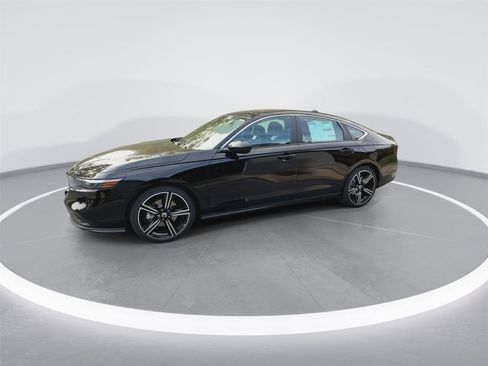 New 2025 Honda Accord Sport image 4