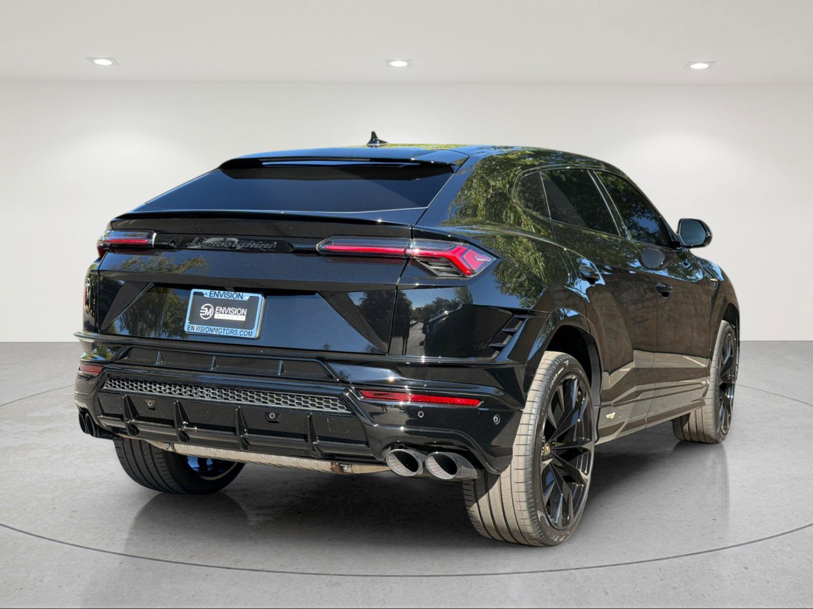 Used 2024 Lamborghini Urus S AWD/4WD image 5