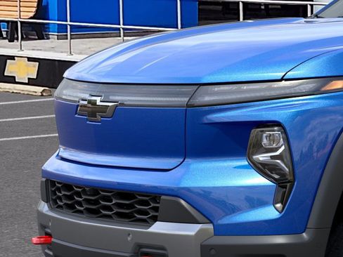 New 2026 Chevrolet Silverado EV Trail Boss w/ Premium Package image 13