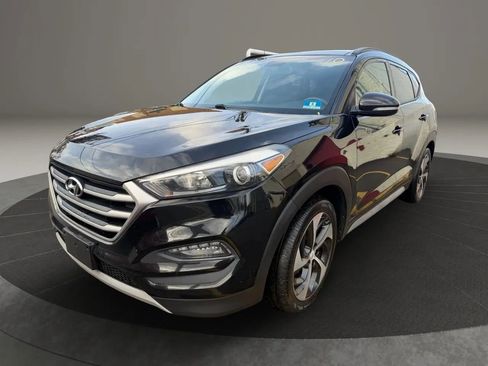 Used 2018 Hyundai Tucson Value w/ Cargo Package image 1