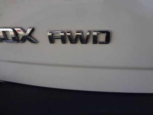 Used 2017 Chevrolet Equinox LT w/ Convenience Package image 5