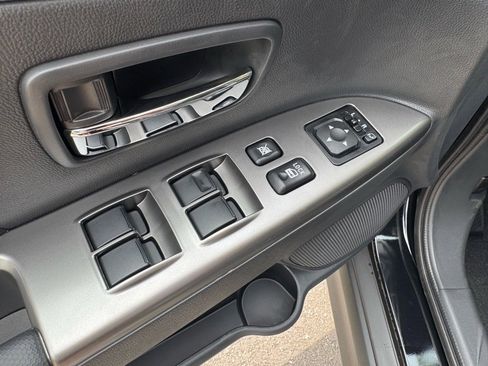 New 2025 Mitsubishi Outlander Sport SE image 22