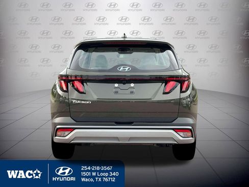 New 2026 Hyundai Tucson SE image 7
