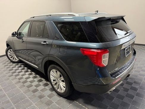 Used 2022 Ford Explorer Limited w/ Limited Technology Package image 11