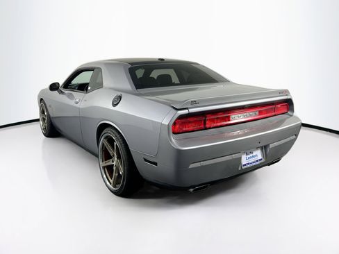 Used 2014 Dodge Challenger SRT8 w/ Harman/Kardon Audio Group image 7