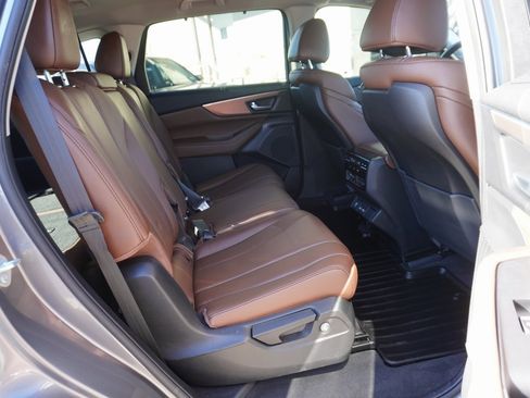 Used 2022 Acura MDX FWD w/ Technology Package image 21