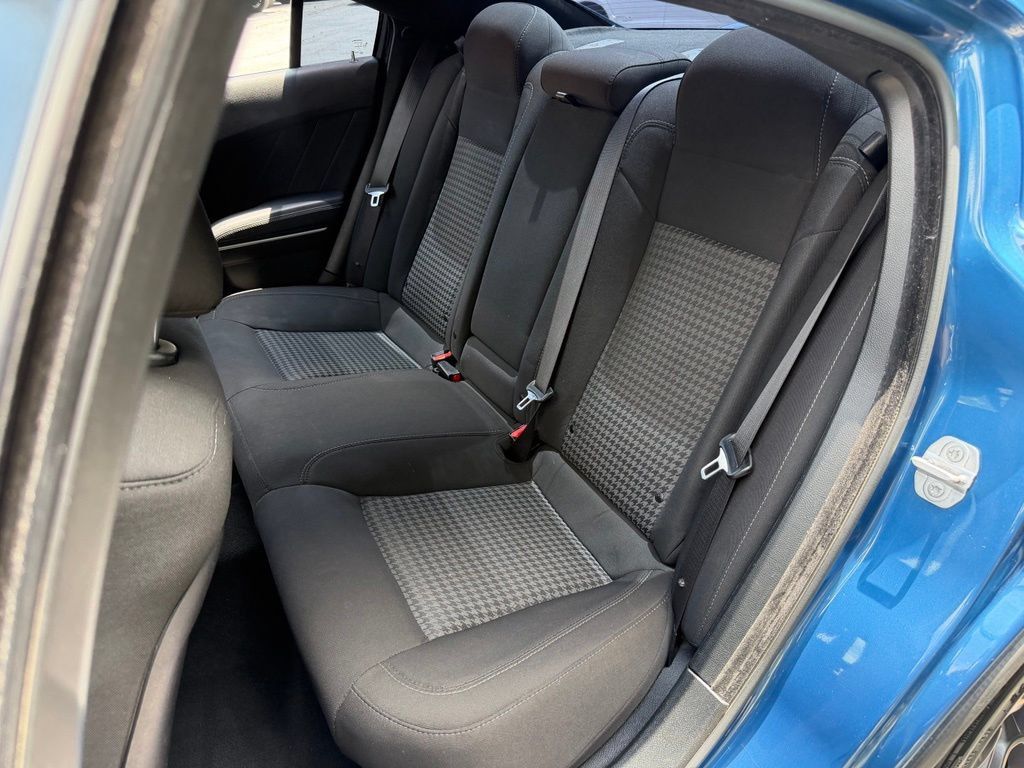 Used 2023 Dodge Charger R/T w/ Performance Handling Group RWD image 32