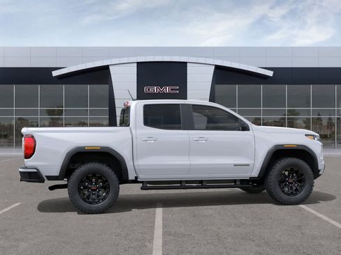 New 2026 GMC Canyon Elevation w/ Convenience Package image 5