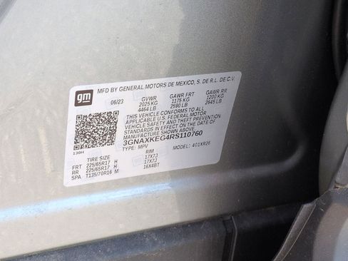 Certified 2024 Chevrolet Equinox LT w/ LPO, Floor Liner Package image 34