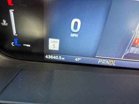 Used 2025 Ford Maverick Lariat image 23