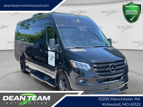Used 2022 Mercedes-Benz Sprinter 3500 image 1