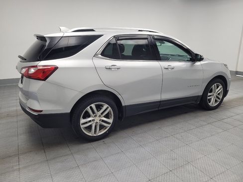 Used 2019 Chevrolet Equinox Premier FWD image 10