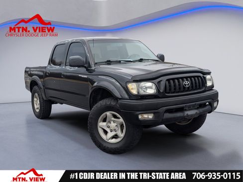 Used 2004 Toyota Tacoma PreRunner image 1