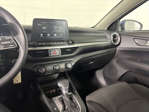 Used 2021 Kia Forte LXS image 27
