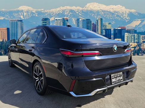 Used 2025 BMW 740i 740i image 5