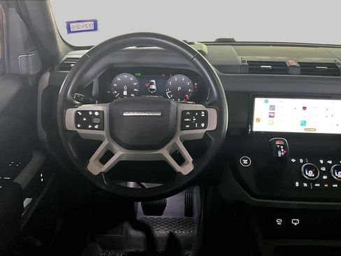 Used 2024 Land Rover Defender 110 S AWD/4WD image 5
