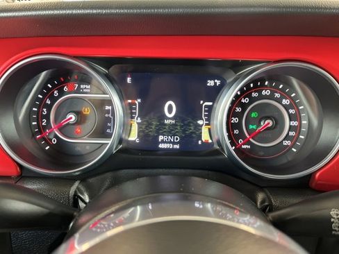 Used 2022 Jeep Wrangler Rubicon w/ Cold Weather Group image 19