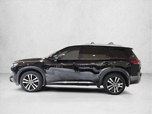 Used 2024 Nissan Pathfinder Platinum AWD/4WD image 8