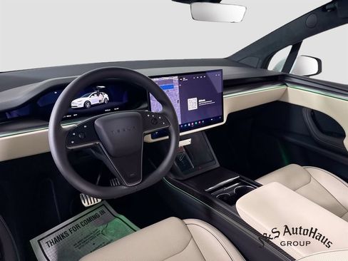 Used 2026 Tesla Model X Plaid AWD/4WD image 30