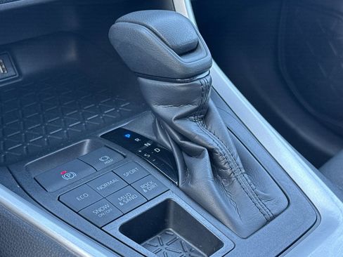 Used 2025 Toyota RAV4 XLE w/ Convenience Package image 20