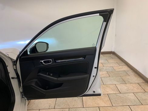 Used 2024 Honda Civic Touring image 60