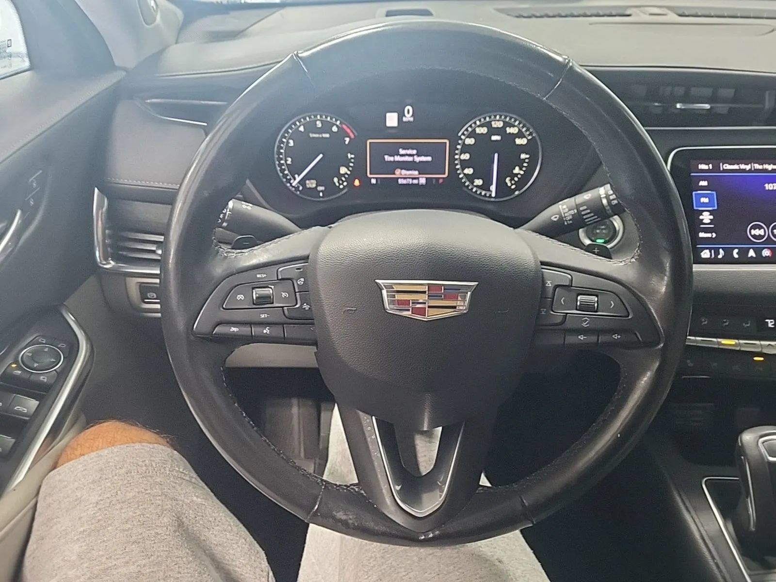 Used 2019 Cadillac XT4 Premium Luxury w/ Enhanced Visibility Package AWD/4WD image 16