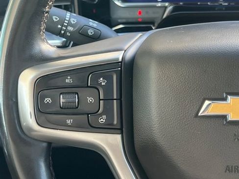 Used 2024 Chevrolet Silverado 2500 LT AWD/4WD image 30