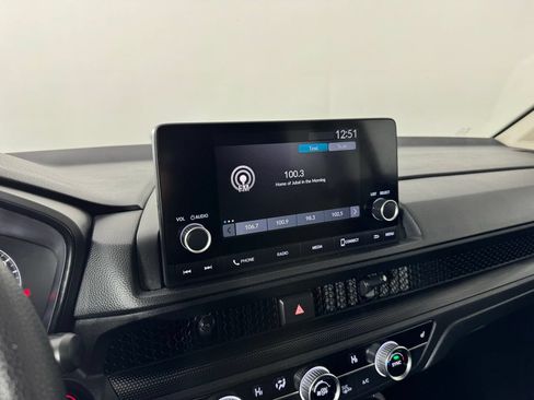 Used 2025 Honda CR-V EX image 19