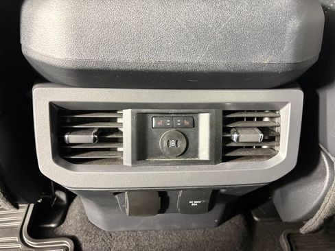 Certified 2024 Ford F250 Lariat w/ Tremor Off-Road Package image 30