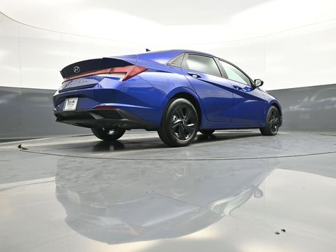 Certified 2023 Hyundai Elantra SEL w/ Cargo Package image 29