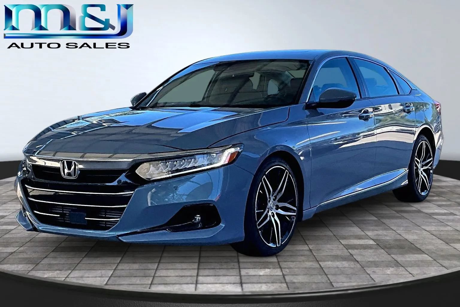 Used 2021 Honda Accord Touring image 1