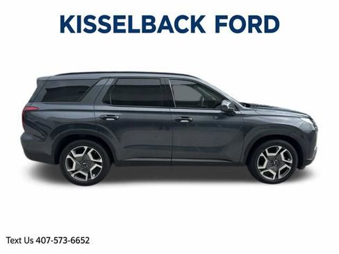 Used 2024 Hyundai Palisade Limited AWD/4WD image 3