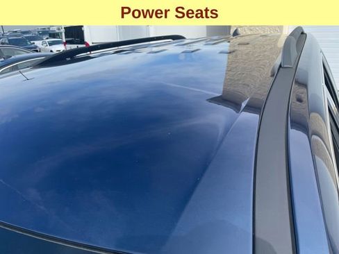 Certified 2023 Chevrolet Traverse LT AWD/4WD image 11