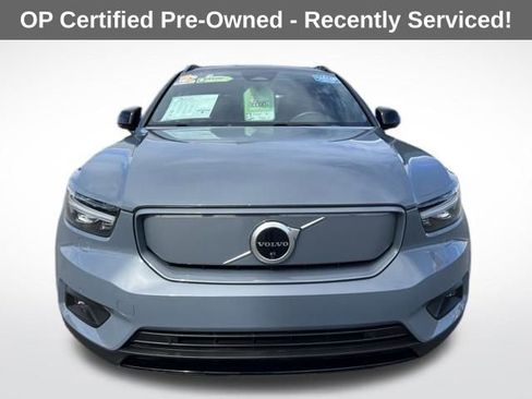 Used 2021 Volvo XC40 P8 Recharge w/ Advanced Package image 2