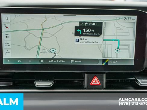 Used 2025 Kia Carnival FWD image 40