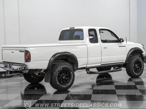 Used 2002 Toyota Tacoma PreRunner image 11