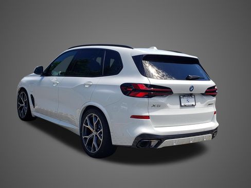 New 2026 BMW X5 xDrive50e AWD/4WD image 7