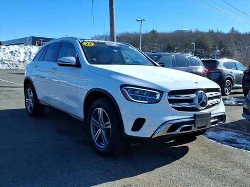 Used 2022 Mercedes-Benz GLC 300 4MATIC image 3