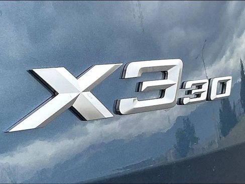 New 2026 BMW X3 xDrive30 w/ Premium Package AWD/4WD image 9