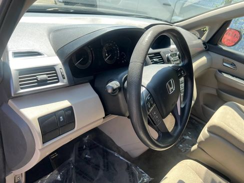 Used 2016 Honda Odyssey LX image 19