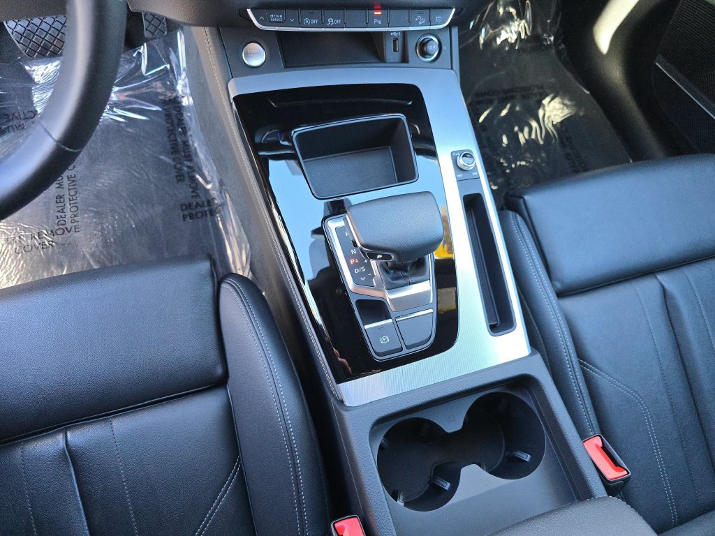 Used 2023 Audi Q5 2.0T Premium Plus AWD/4WD image 31