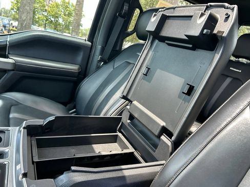 Used 2019 Ford F150 Platinum w/ Equipment Group 701A Luxury AWD/4WD image 40